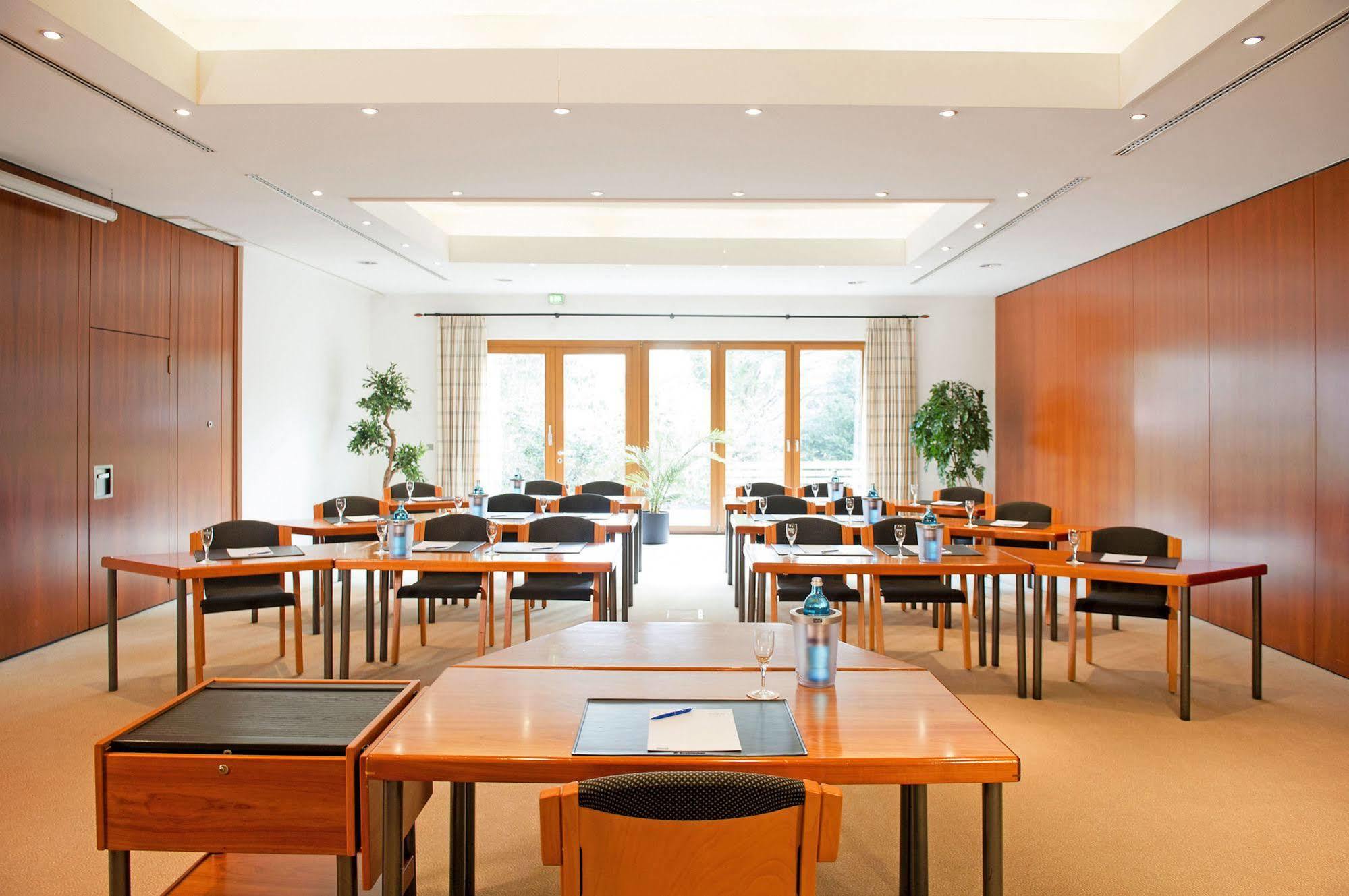Maifeld Sport- Und Tagungshotel Werl Exteriör bild