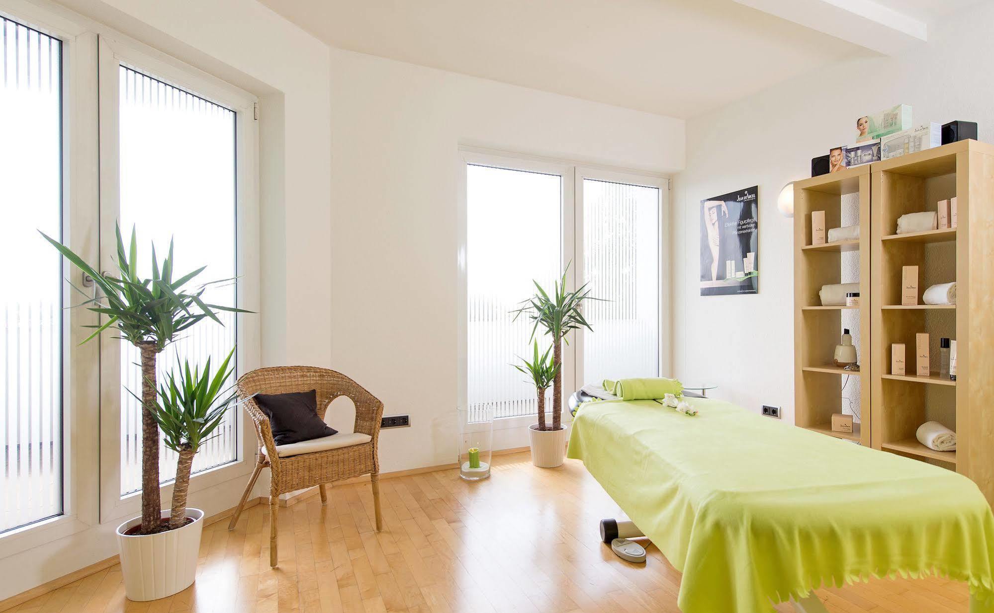 Maifeld Sport- Und Tagungshotel Werl Exteriör bild